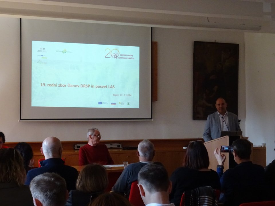 Zbor članov DRSP - Dru&scaron;tva za razvoj slovenskega podeželja in posvet LAS v Kopru