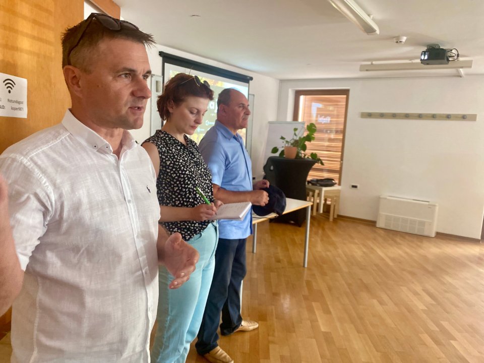 Obisk kolegov iz Slova&scaron;ke - krepitev sodelovanja med LAS-i